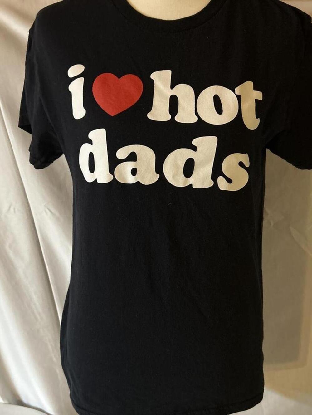Gildan Women's Black Tshirt